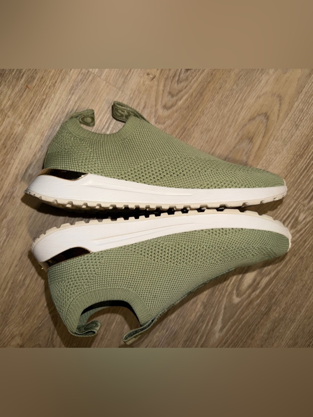 🆕 MICHAEL KORS Bodie Knit Slip-On Sneakers Sz 8.5 - Picture 7 of 9